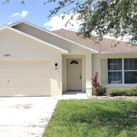 Rent this 3 bed house on 1223 Osprey Nest Circle in Groveland, FL 34736