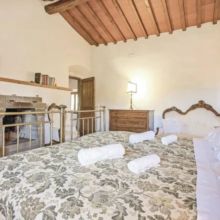Rent this 3 bed house on 50067 Rignano sull'Arno FI