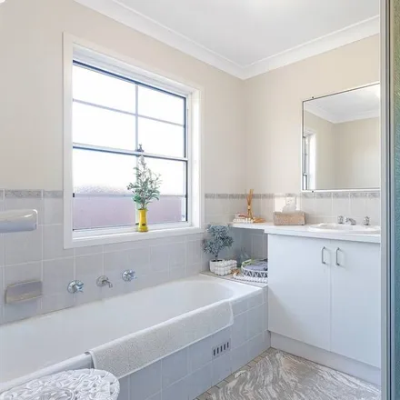Rent this 4 bed house on Basin View NSW 2540