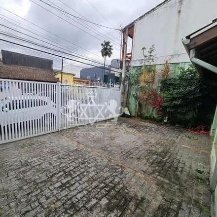Buy this 3 bed house on Rua Major Ayres in Centro, Caraguatatuba - SP