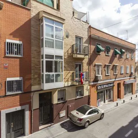 Image 3 - Calle de Marcelo Usera, 162, 28026 Madrid, Spain - Apartment for rent
