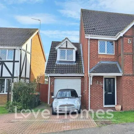 Buy this 4 bed house on Brookend Drive in Barton-le-Clay, MK45 4SQ