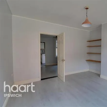 Image 2 - St Peter House, 16 Grimwade Street, Ipswich, IP4 1LP, United Kingdom - Townhouse for rent