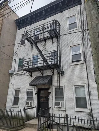 Image 7 - 139 Hopkins Avenue, Croxton, Jersey City, NJ 07306, USA - Apartment for rent