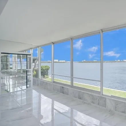 Image 1 - 286 Bal Bay Drive, Bal Harbour Village, Miami-Dade County, FL 33154, USA - Condo for rent