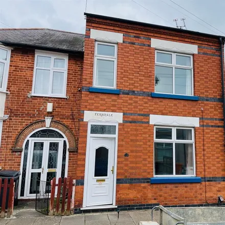 Rent this 3 bed townhouse on Hobson Road in Leicester, LE4 2AR