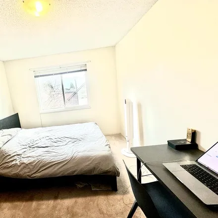 Image 4 - West 71st Avenue, Vancouver, BC, Canada - Room for rent