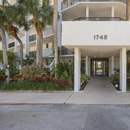 Buy this 2 bed condo on 1768 Jupiter Cove Drive in Jupiter, FL 33469