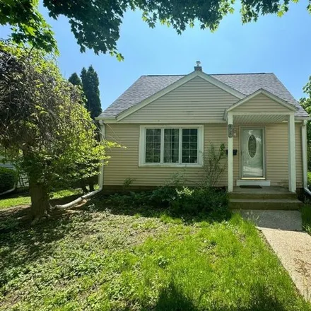Buy this 3 bed house on 8727 West Cleveland Avenue in West Allis, WI 53227