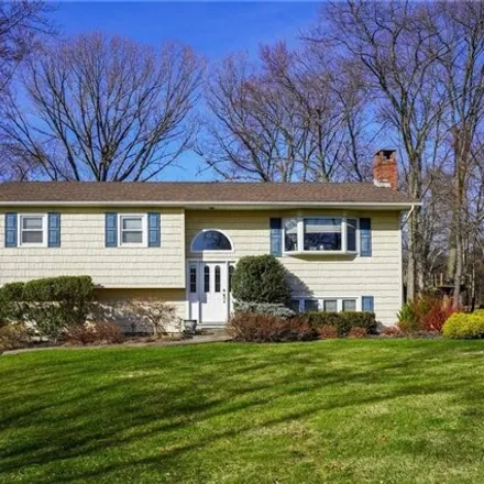 Buy this 4 bed house on 1 Margaret Lane in Thiells, NY 10984