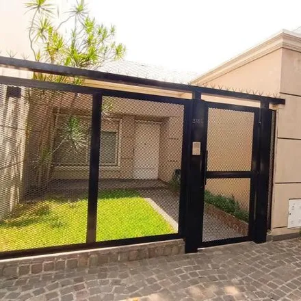 Buy this 3 bed house on Doctor Arturo Melo 3747 in 1826 Partido de Lanús, Argentina