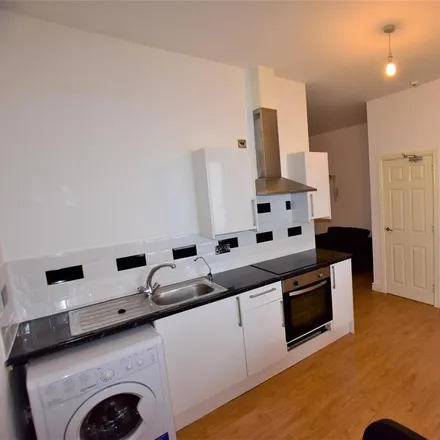 Rent this studio apartment on 29-31 York Road in Leicester, LE1 5AA