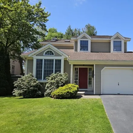 Buy this 3 bed house on 3 Hickory Road in Norwalk, CT 06851