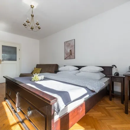 Image 2 - Miodowa 12, 00-251 Warsaw, Poland - Apartment for rent