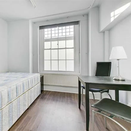Image 3 - North End House, Fitz-James Avenue, London, W14 0RR, United Kingdom - Apartment for rent