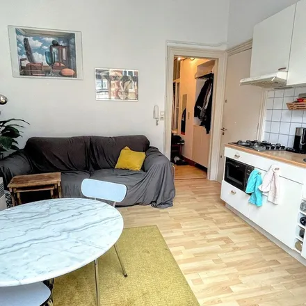 Rent this 1 bed apartment on Rue de la Victoire - Overwinningsstraat 216 in 1060 Saint-Gilles - Sint-Gillis, Belgium