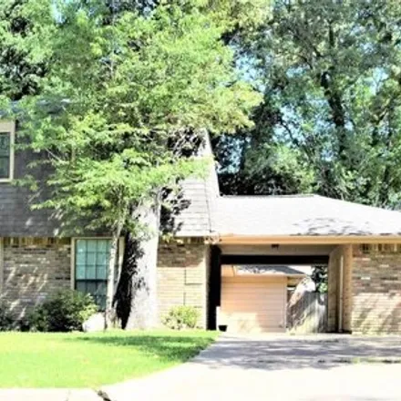 Buy this 5 bed house on 1805 E Lake Dr in Huntsville, Texas