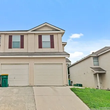 Rent this 3 bed townhouse on 10744 Mathom Landing in Universal City, Bexar County