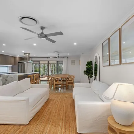 Image 8 - 13 Armidale Crescent, Helensvale QLD 4212, Australia - Apartment for rent