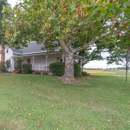 Buy this 4 bed house on 17997 County Road 85 in McDonald Township, OH 43310