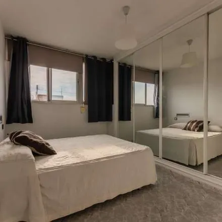 Rent this 2 bed apartment on Avinguda de Giorgeta in 17, 46007 Valencia