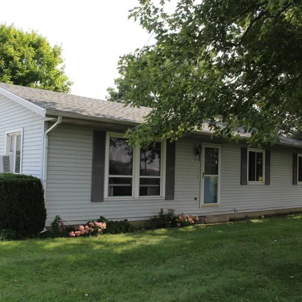 Buy this 3 bed house on 6806 North Old Fort Wayne Road in Huntington County, IN 46750