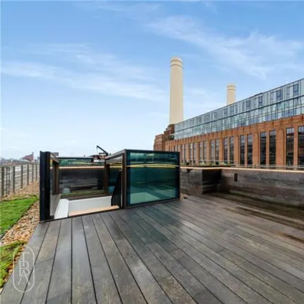 Rent this 2 bed room on Battersea Power Station in Pump House Lane, Nine Elms