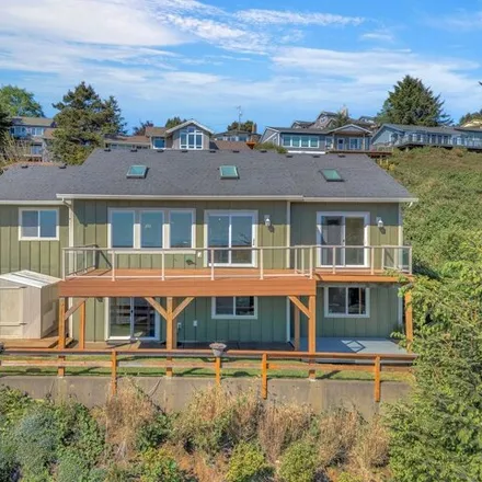 Buy this 5 bed house on 7349 South Circle Drive in Pacific City, Tillamook County