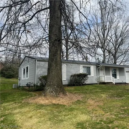 Image 2 - 87 Grandview Avenue, South Zanesville, Muskingum County, OH 43701, USA - House for sale