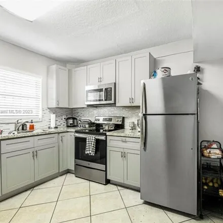 Buy this 2 bed condo on 380 East 35th Street in Hialeah Trailer Park, Hialeah