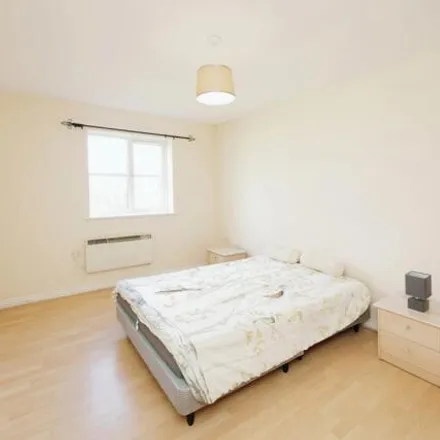 Image 9 - Snowberry Close, Bristol, Bristol, Bs32 - Apartment for sale