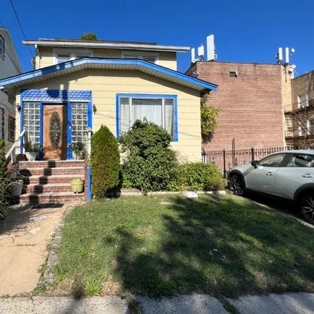 Buy this 4 bed house on 64 Schofield Street in Newark, NJ 07106