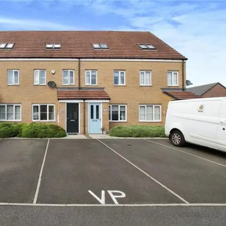 Buy this 3 bed townhouse on Cornwall Way in Newsham, NE24 3UN