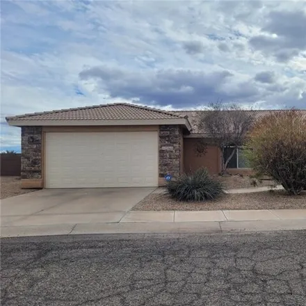 Rent this 3 bed house on 2470 Saguaro Drive in Mohave Valley, AZ 86440