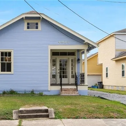 Rent this 3 bed house on 4906 Demontluzin Street in New Orleans, LA 70122