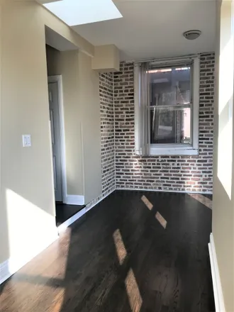 Image 3 - 2223 West Polk Street, Chicago, IL 60612, USA - House for rent