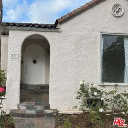 Rent this 3 bed house on 101 North la Peer Drive in Los Angeles, CA 90048