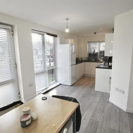 Rent this 2 bed apartment on The Forest Park and Ride in Gregory Boulevard, Nottingham