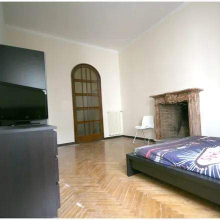 Rent this 7 bed room on Via Giorgio Jan 12 in 20129 Milan MI, Italy