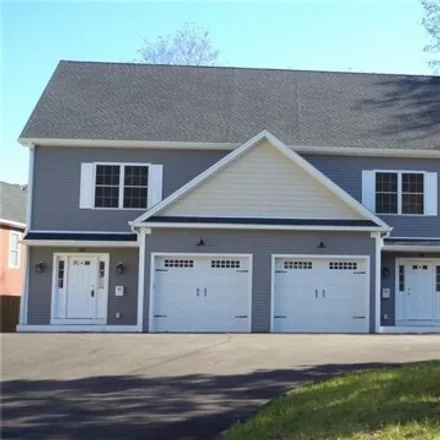Rent this 2 bed townhouse on 33A Maple Avenue Extension in Bethel, CT 06801