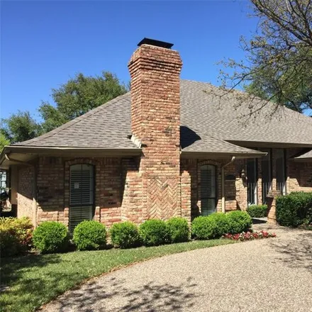 Image 1 - 6909 Chevy Chase Avenue, Dallas, TX 75225, USA - House for rent