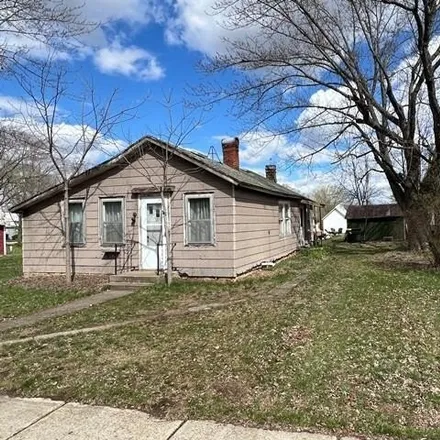 Image 2 - 137 South 6th Street, Avoca, Iowa County, WI 53506, USA - House for sale