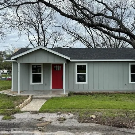 Buy this 2 bed house on 1577 Queen Street in Goldthwaite, TX 76844