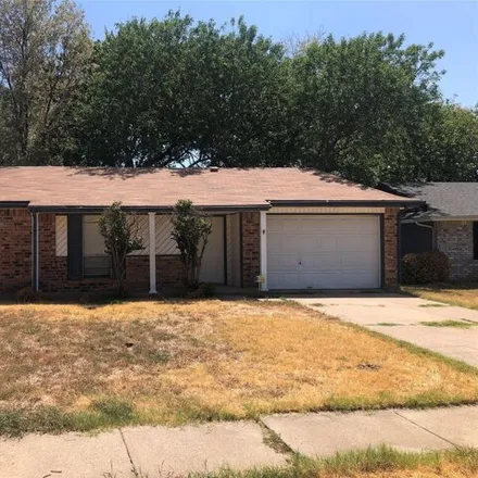Rent this 3 bed house on 5344 Dunson Drive in Haltom City, TX 76148