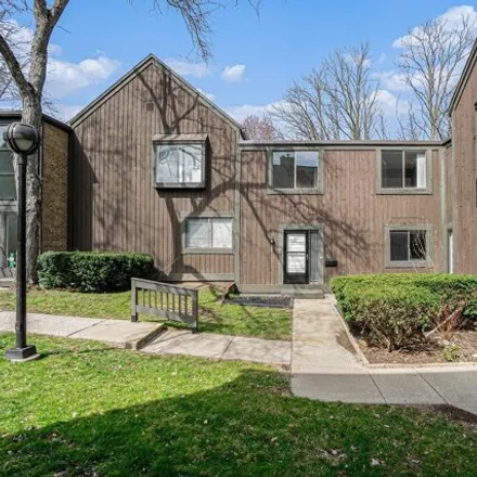 Buy this 3 bed condo on 246 Braemar Lane in Westwood, Kalamazoo Charter Township