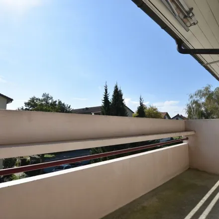 Rent this 4 bed apartment on Feldegg 9 in 3250 Lyss, Switzerland