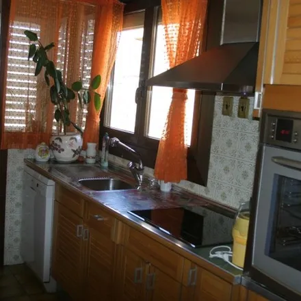 Rent this 3 bed apartment on Calle del Parque in 30, 22003 Huesca