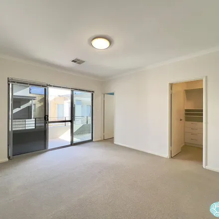 Rent this 3 bed townhouse on unnamed road in Baldivis WA 6171, Australia