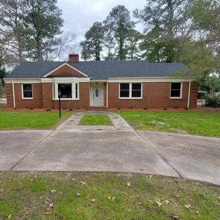 Buy this 3 bed house on 701 North Jefferson Street in Goldsboro, NC 27530