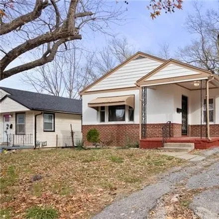 Buy this 3 bed house on 7215 Wabash Avenue in Kansas City, MO 64132